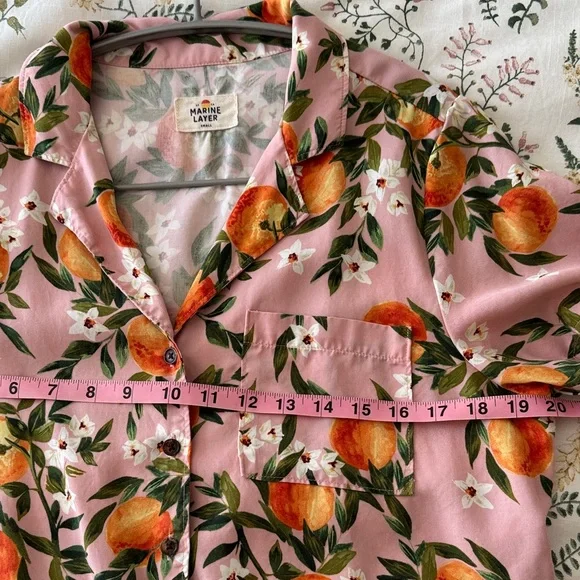 Marine Layer Lucy Resort Shirt with Orange Fruit Print S Small - Picture 3 of 3